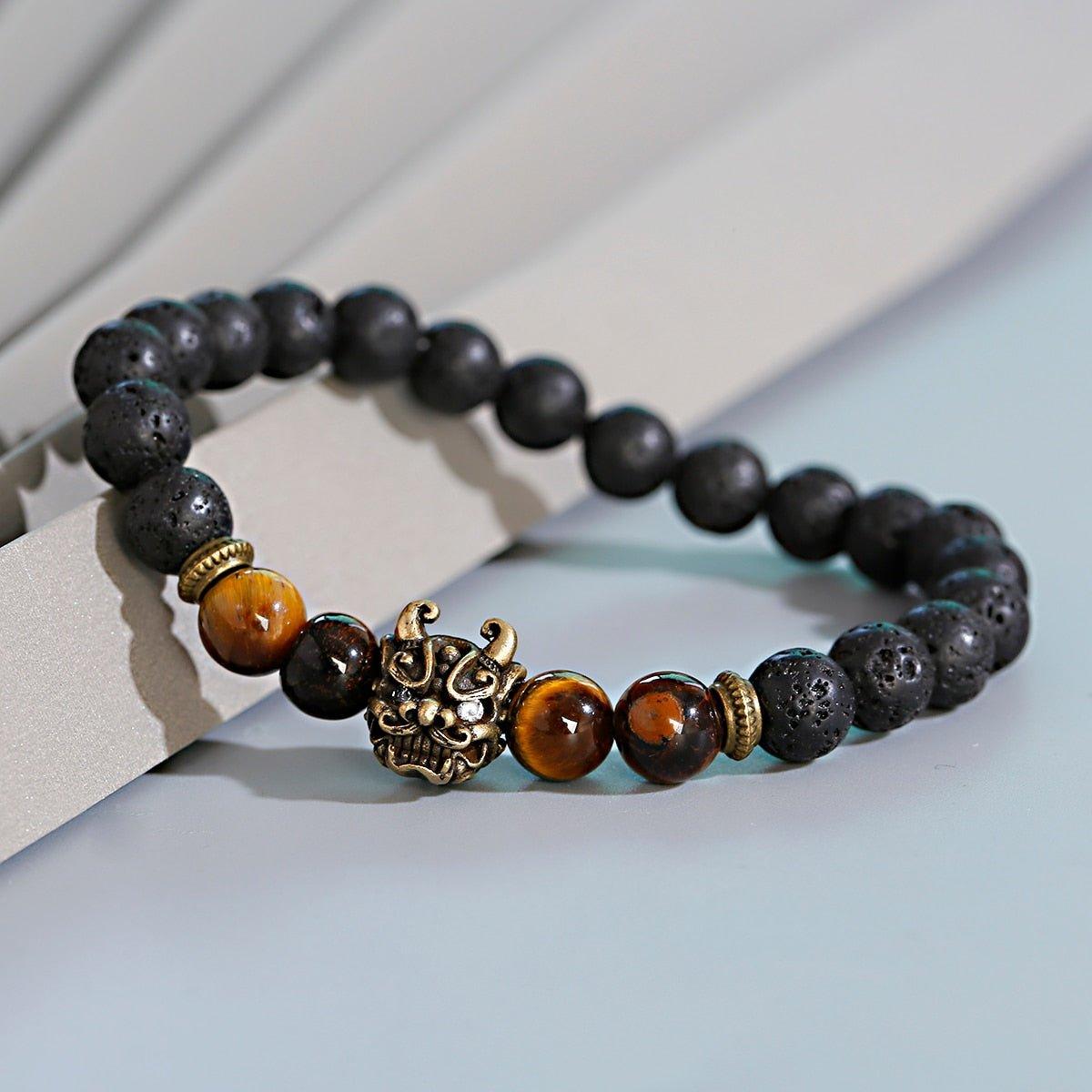 Classic Crown Lion Onyx Stone Handmade Bracelet - Animal Amity